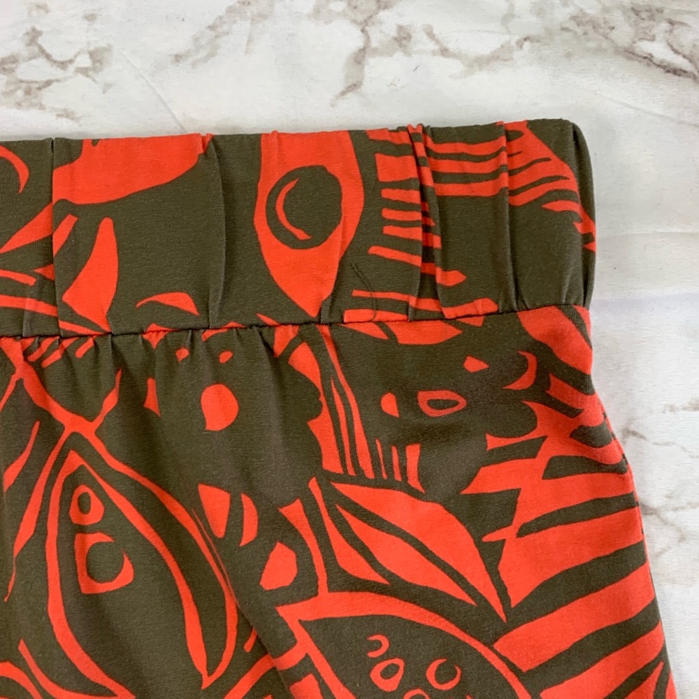Tommy Bahama Lotus Rain Elephant Skirt - Picture 2 of 4